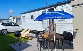 Caravan Aan Zee Arnani